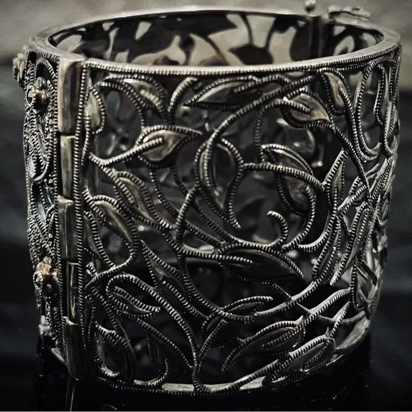 Judith Jack 90g Museum Piece- Sterling and 14kg Rose Cuff- one of a kind Elite